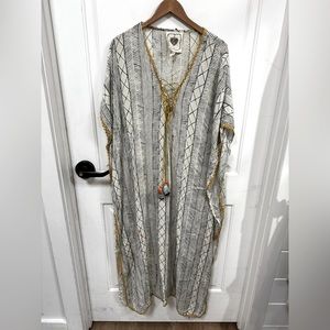 Z & L Europe Caftan cover up